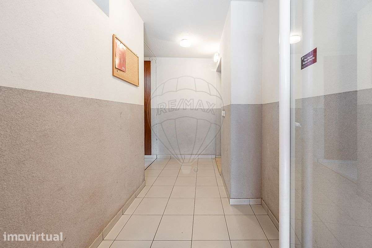 Apartamento T1 para venda - Grande imagem: 2/12