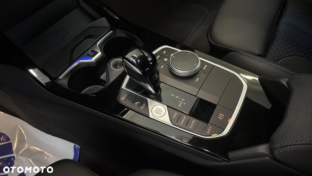 BMW Seria 2 218i M Sport - 16