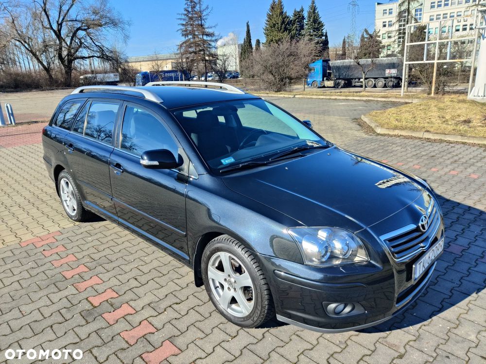 Toyota Avensis 1.8 VVT-i Sol - 5