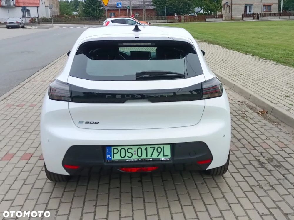Peugeot 208 Elektromotor 136 Allure - 4