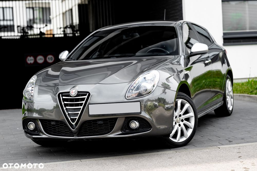 Alfa Romeo Giulietta 2.0 JTDM Distinctive - 6