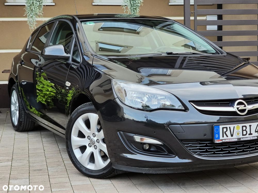 Opel Astra 1.4 Turbo Cosmo - 15