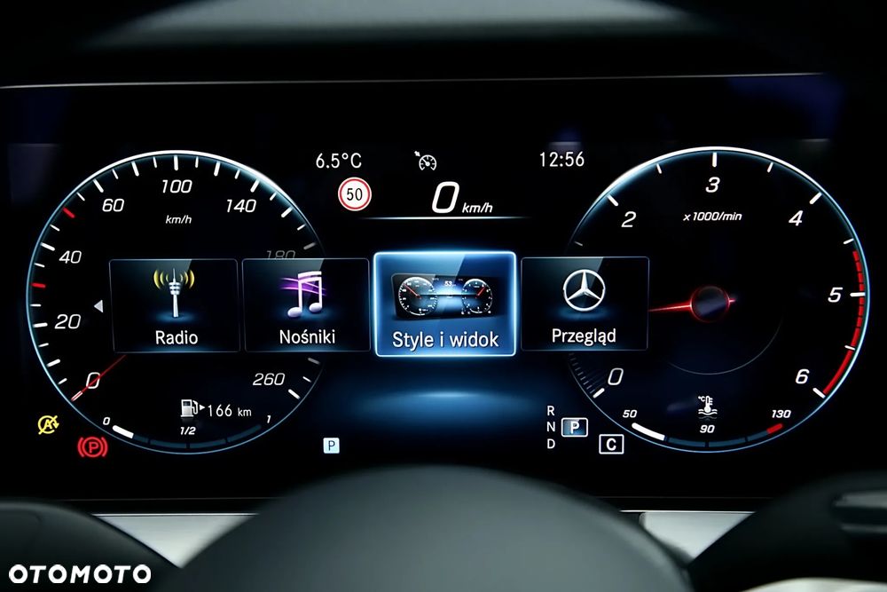 Mercedes-Benz Klasa E 220 d 4-Matic 9G-TRONIC - 30