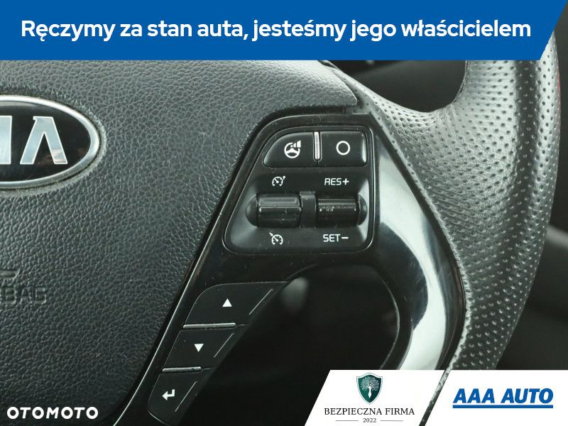 Kia Ceed - 16
