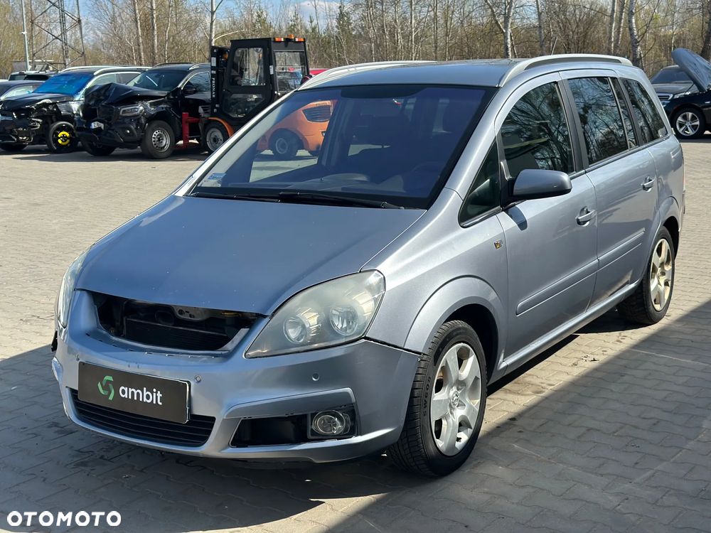 Opel Zafira 1.8 - 3