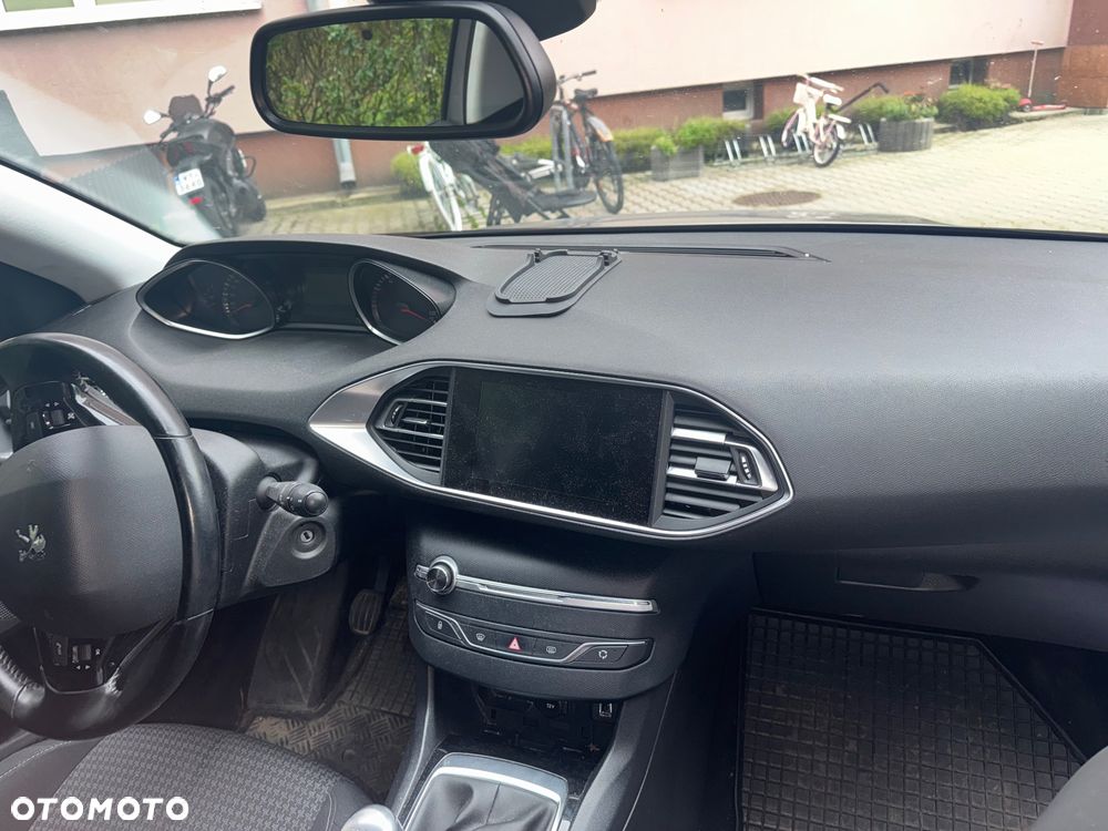 Peugeot 308 1.5 BlueHDi Business Line S&S - 7