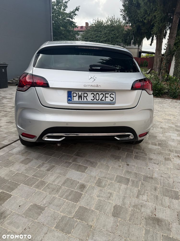 Citroën DS4 1.6 HDi SoChic - 6