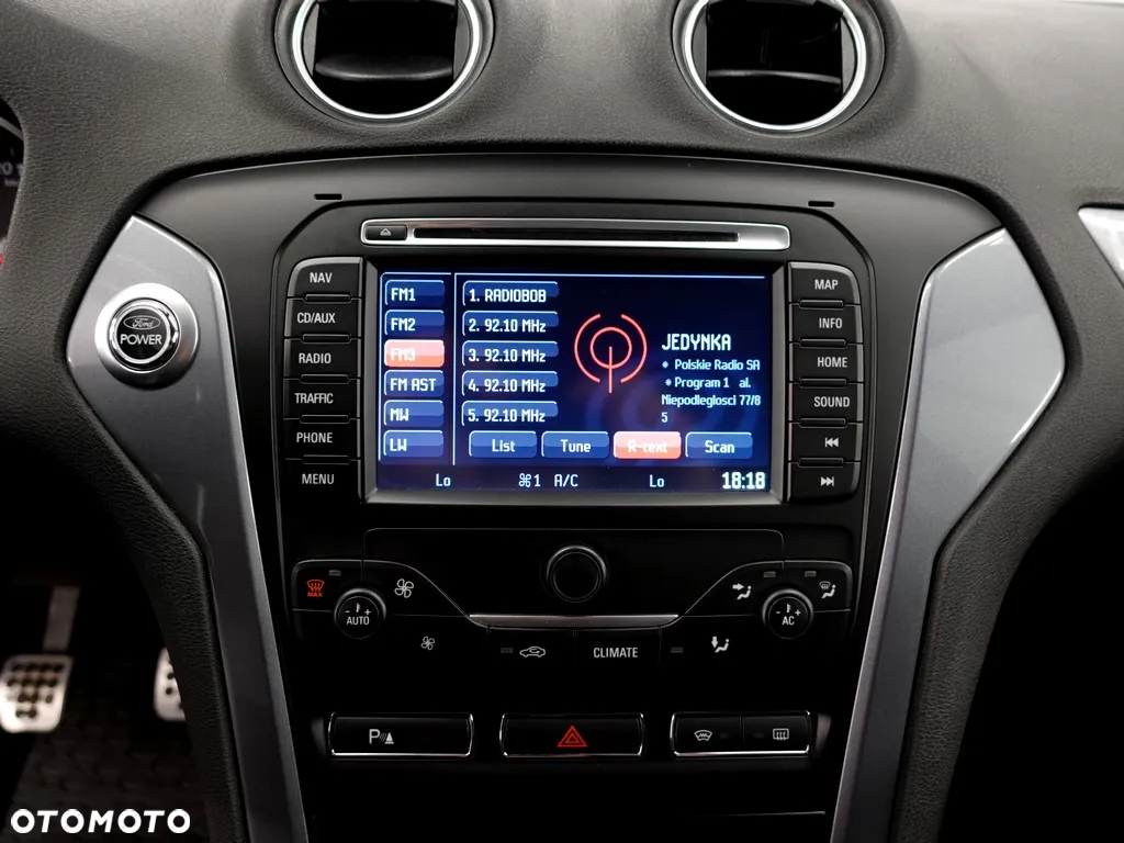 Ford Mondeo - 22