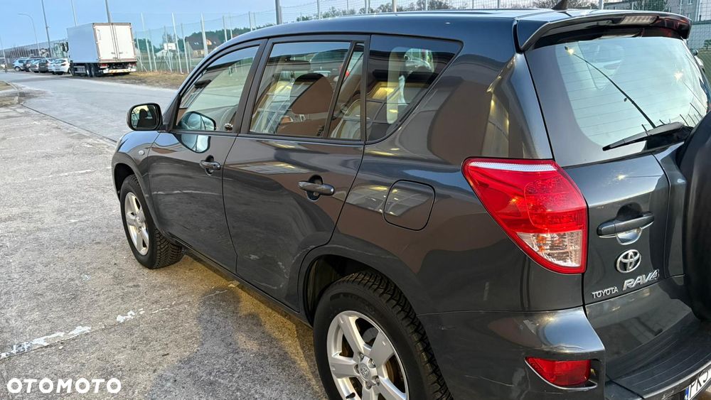 Toyota RAV4 2.0 4x4 - 3