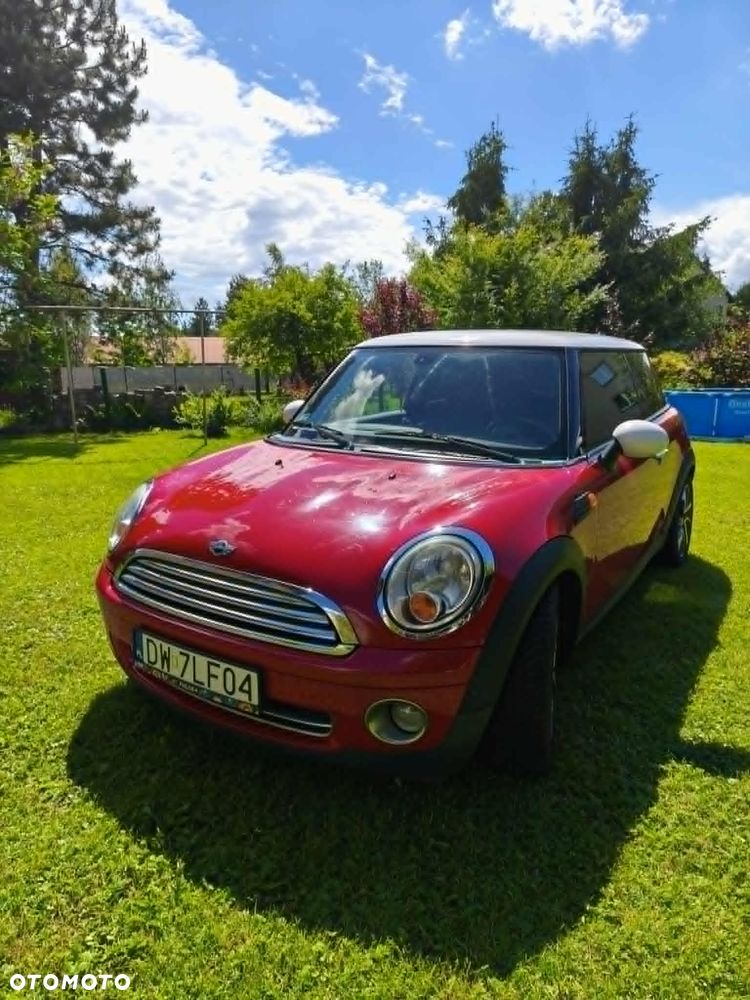 MINI Cooper Standard - 1