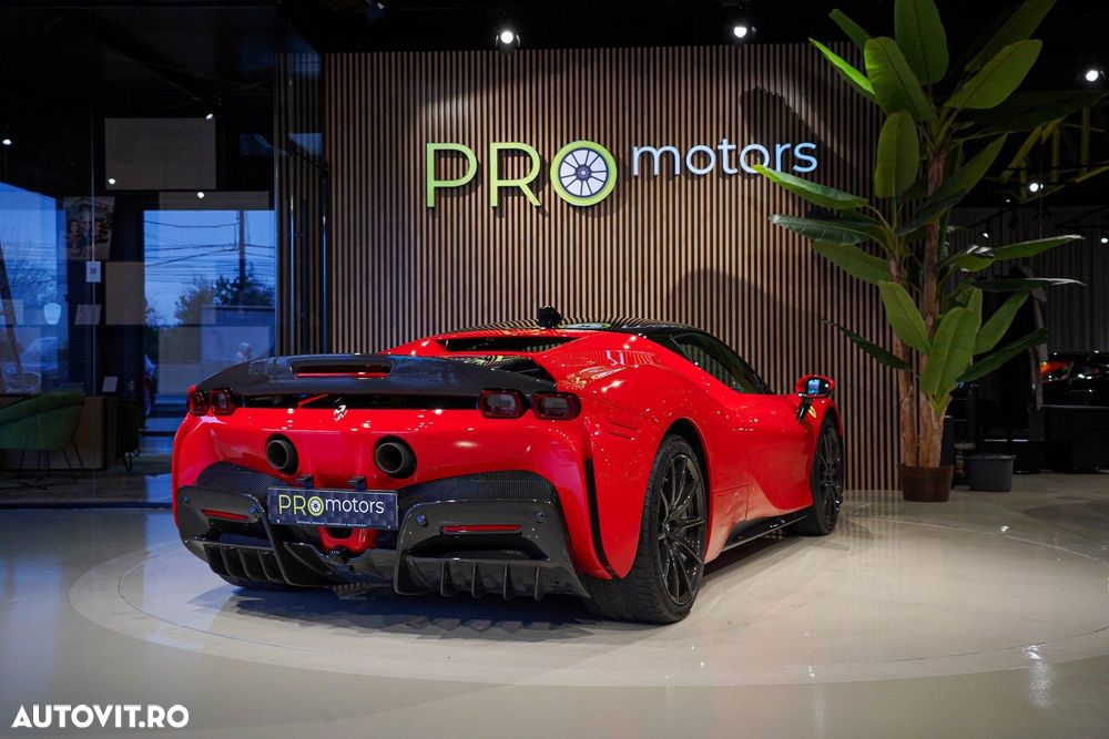 Ferrari SF90 Stradale - 7