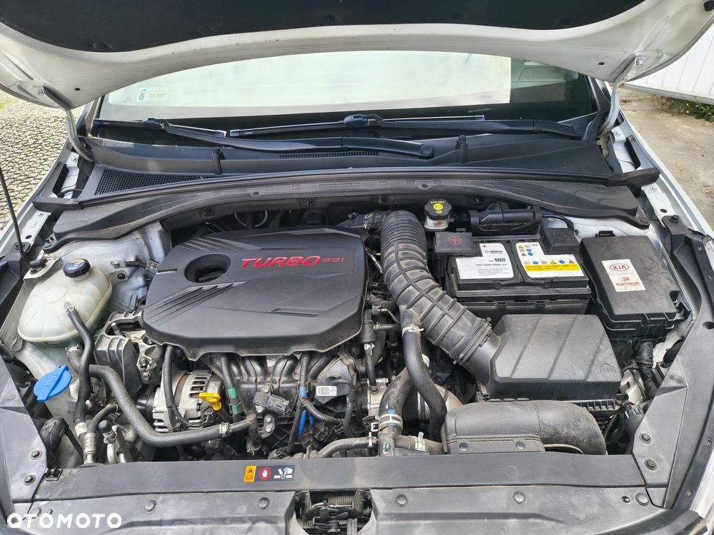 Kia Ceed 1.6 T-GDI GT DCT - 12