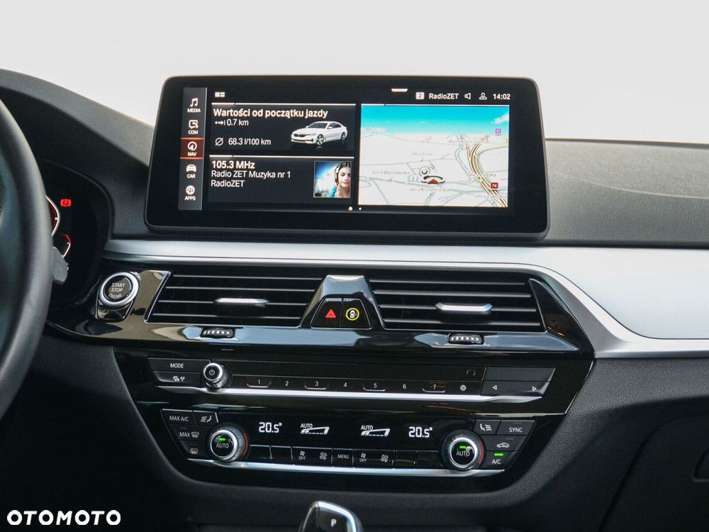 BMW Seria 5 518d mHEV - 35
