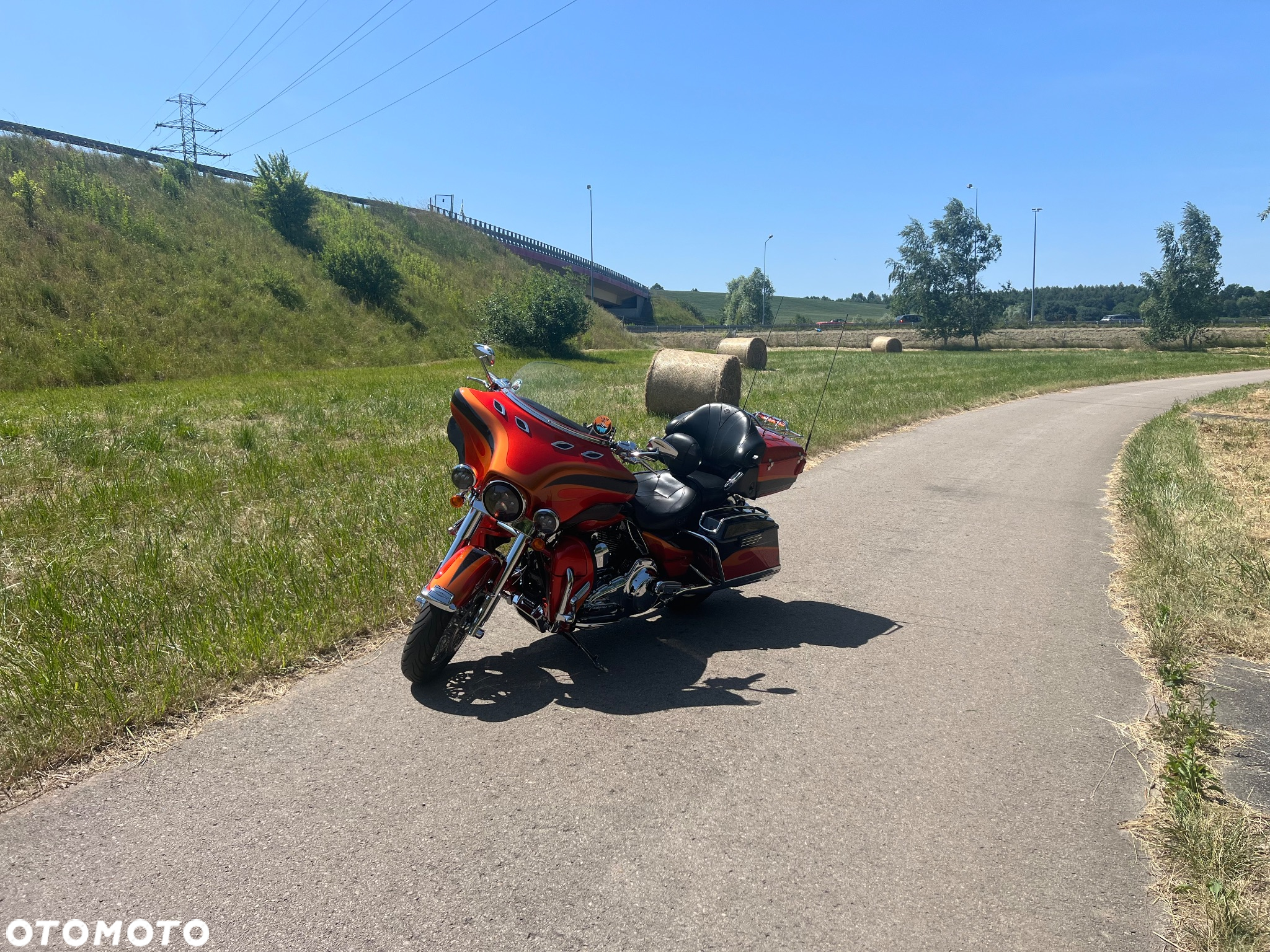 Harley-Davidson FLHTCU Ultra - 23