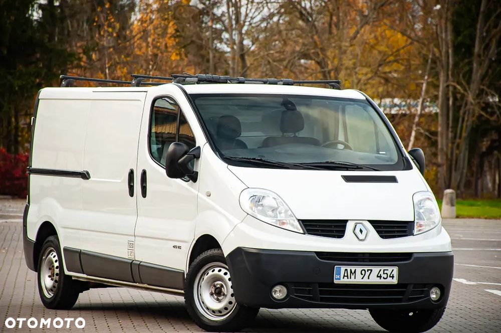 Renault TRAFIC - 1