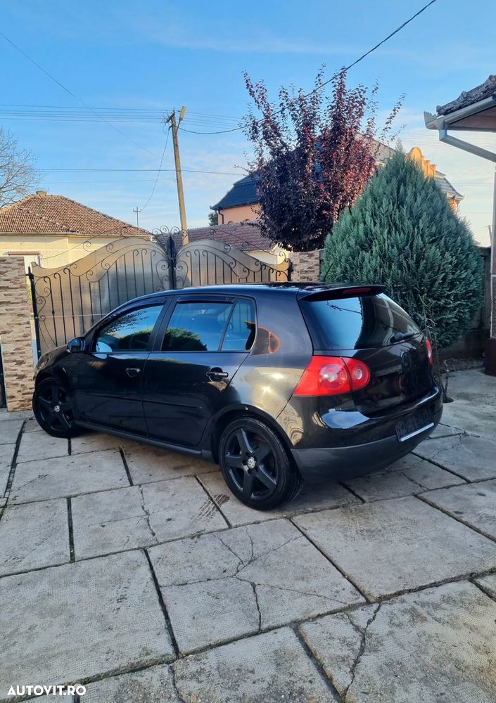 Volkswagen Golf 1.9 TDI DPF Comfortline - 2