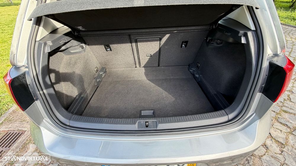 VW Golf 1.6 TDi GPS Edition DSG - 24