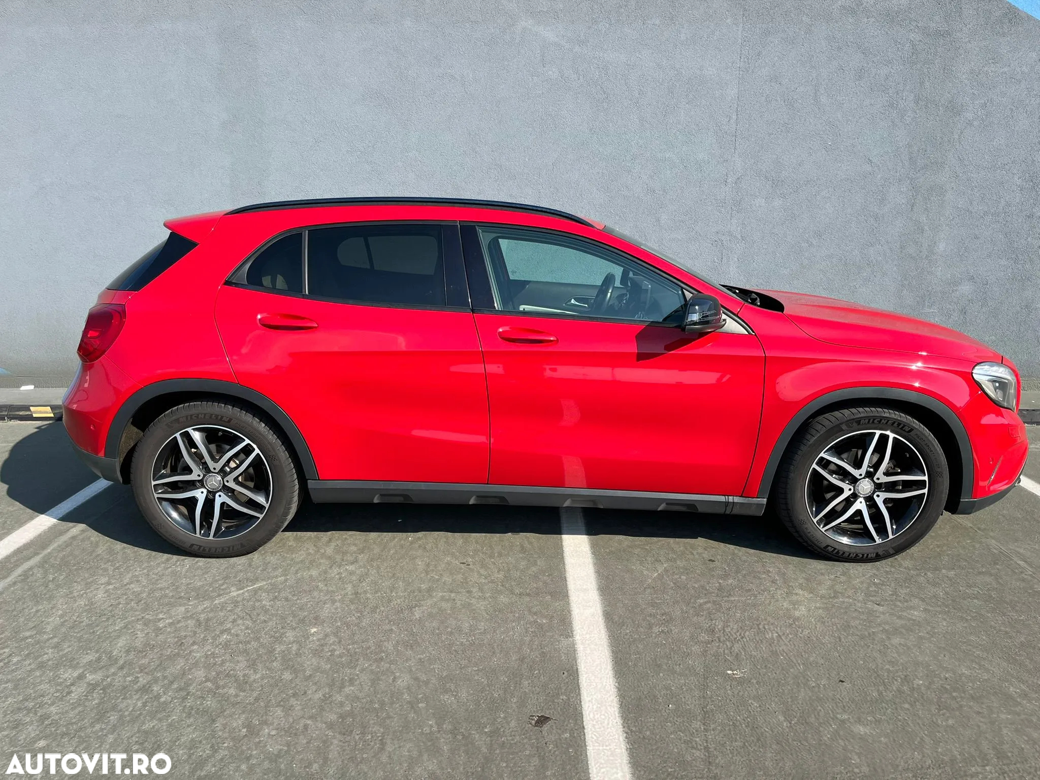 Mercedes-Benz GLA 220 d 4MATIC Aut. - 4