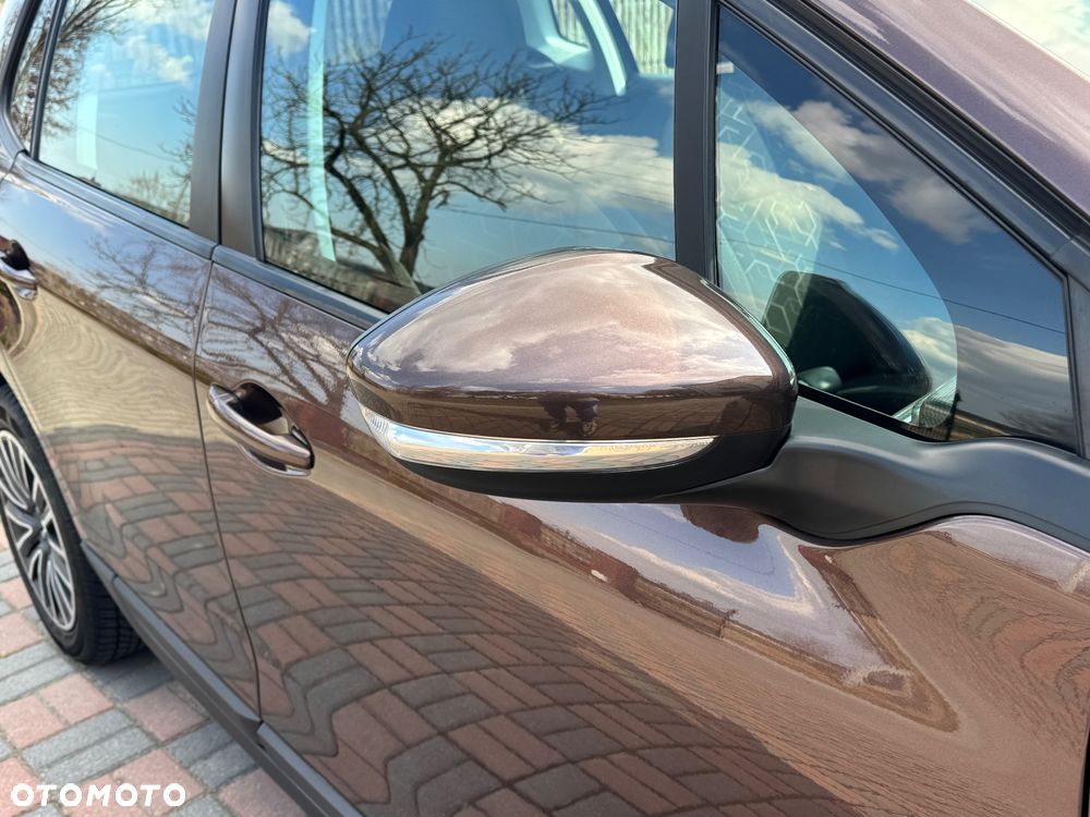 Peugeot 2008 - 18