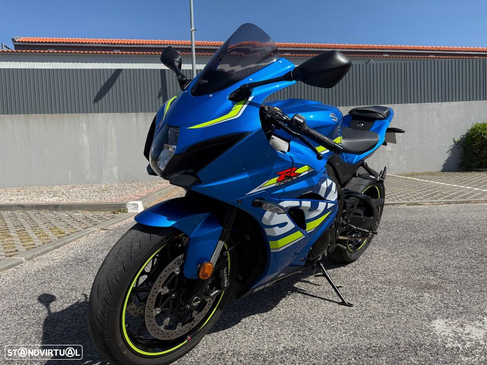 Suzuki GSX-R - 7
