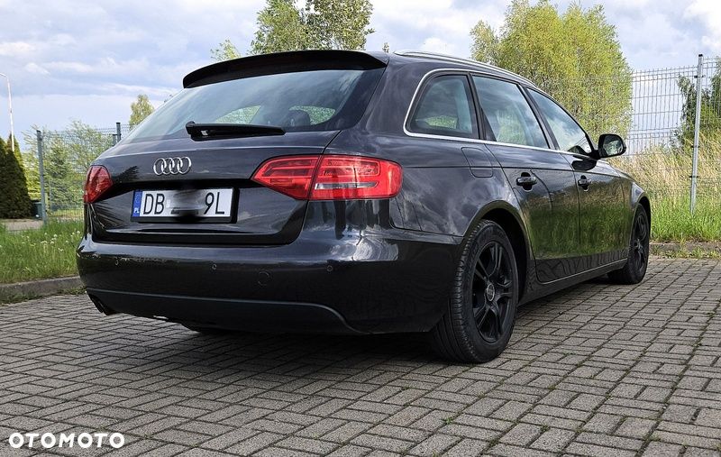 Audi A4 Avant 2.0 TDI - 18