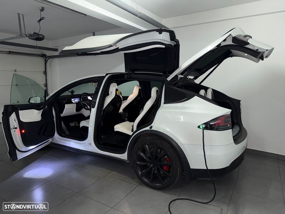Tesla Model X 2017 photo 5