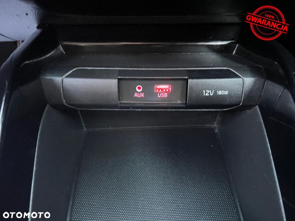 Kia Stonic - 35