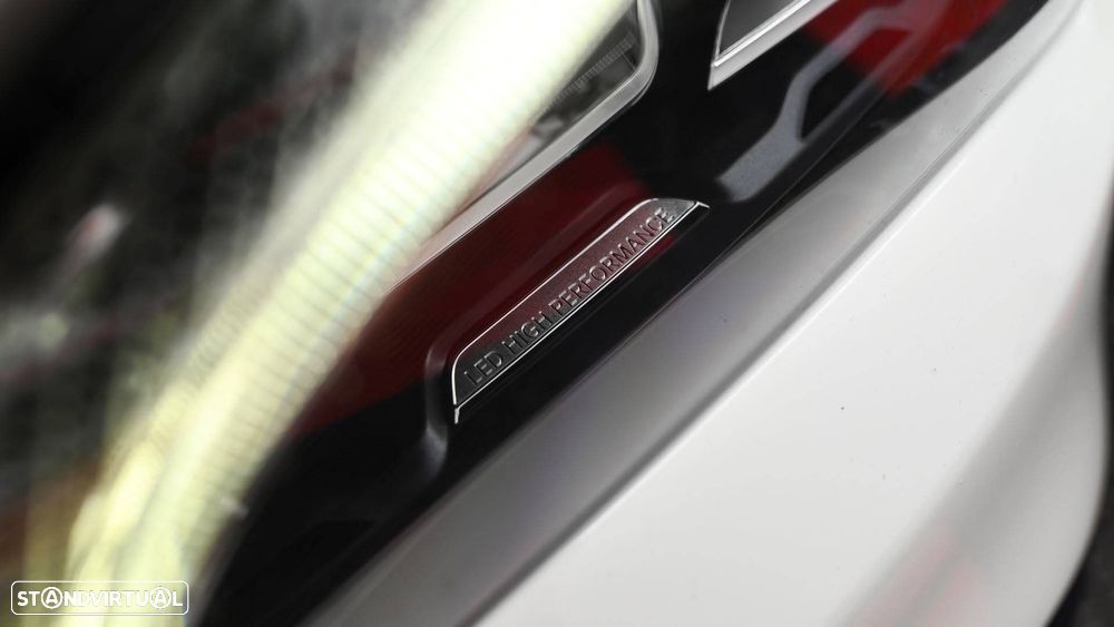 Mercedes-Benz CLA 45 AMG 4Matic Speedshift 7G-DCT - 24