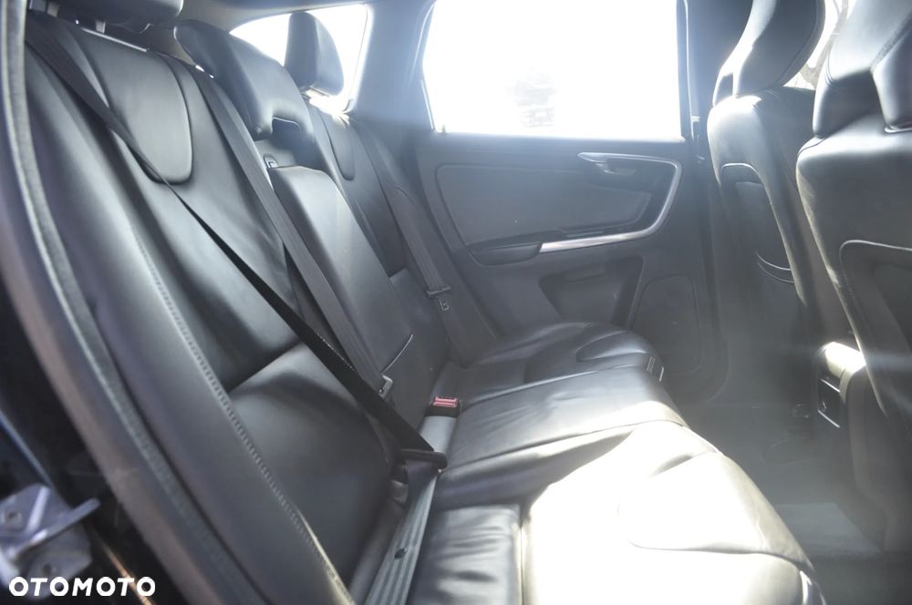 Volvo XC 60 D4 Drive-E R-Design Kinetic - 7