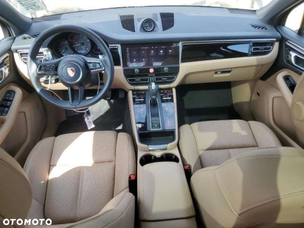 Porsche Macan - 7