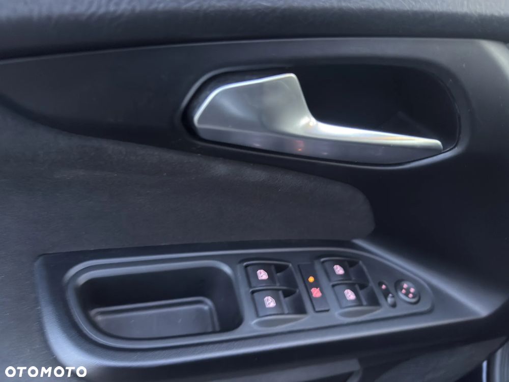 Fiat Tipo 1.4 T-Jet 16v Lounge EU6d - 23
