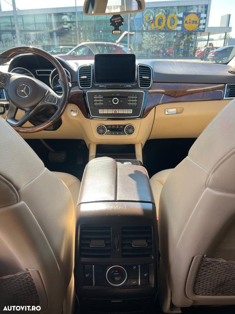 Mercedes-Benz GLE - 11