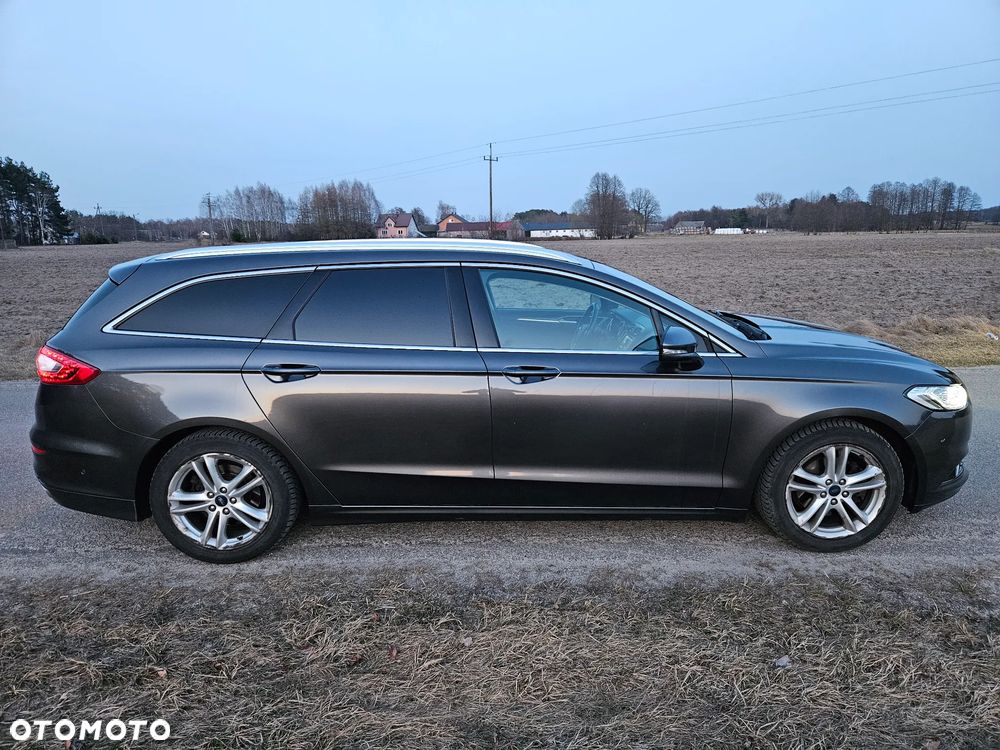 Ford Mondeo 2.0 TDCi Titanium 4WD PowerShift - 9