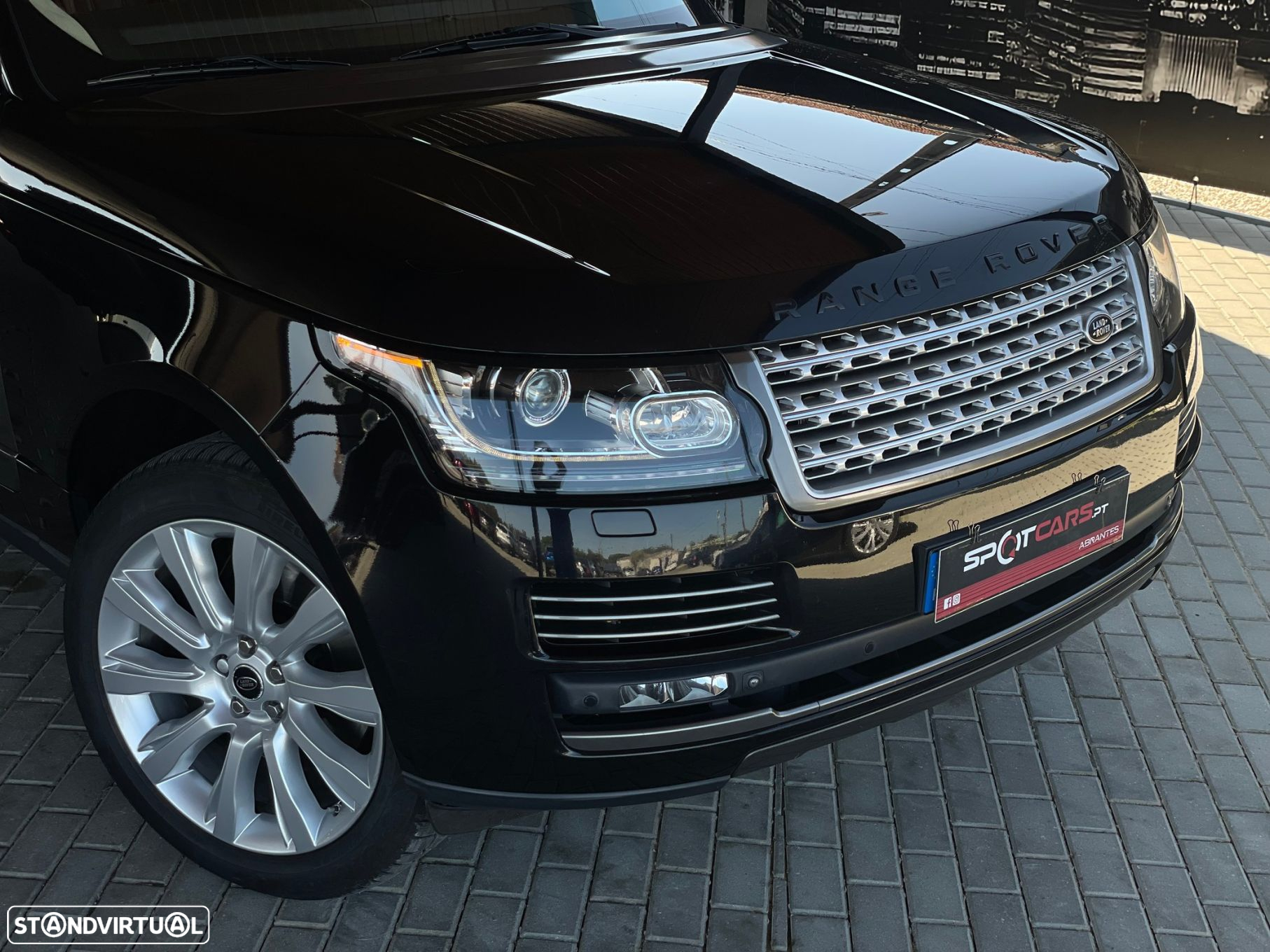 Land Rover Range Rover 3.0 TDV6 Autobiography - 2