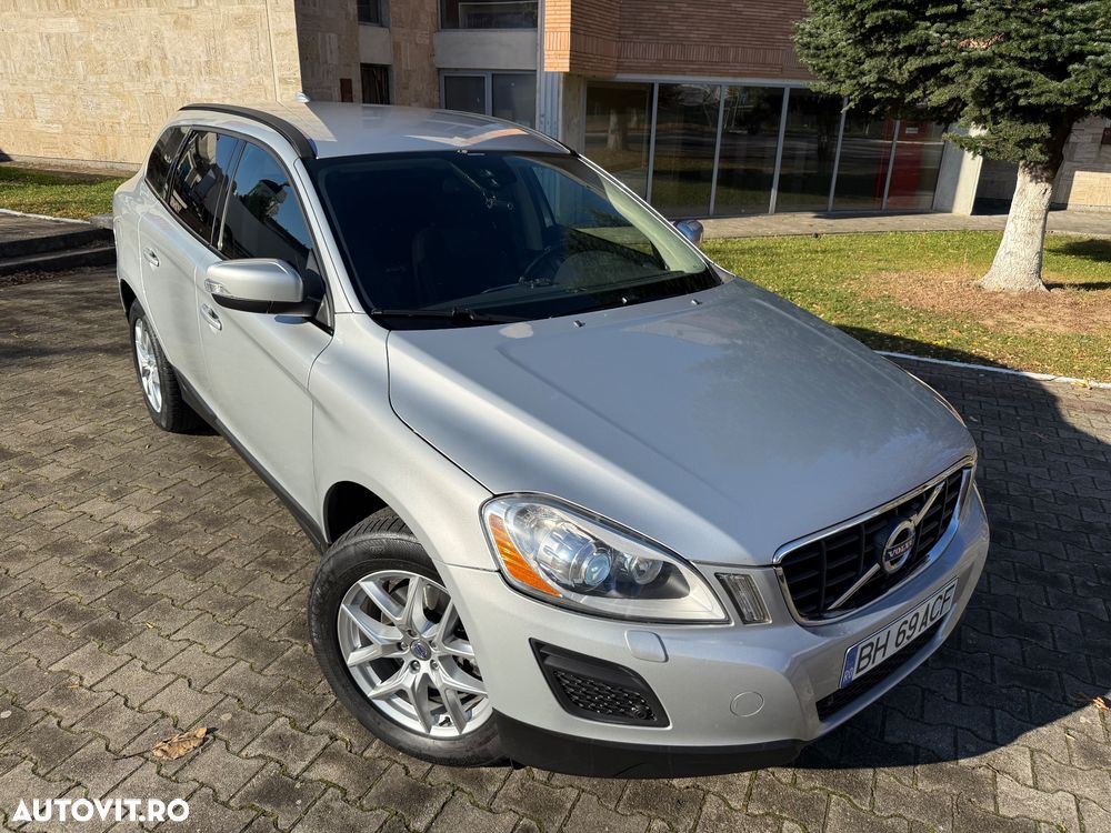 Volvo XC 60 D4 Momentum - 2
