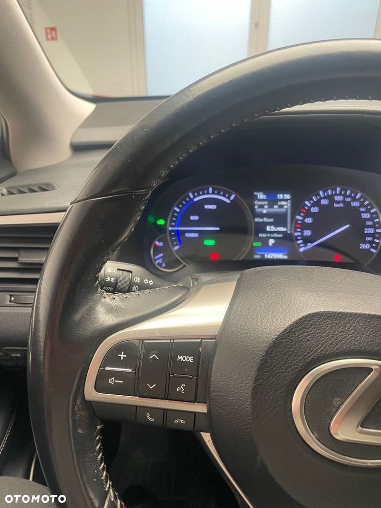 Lexus RX - 14