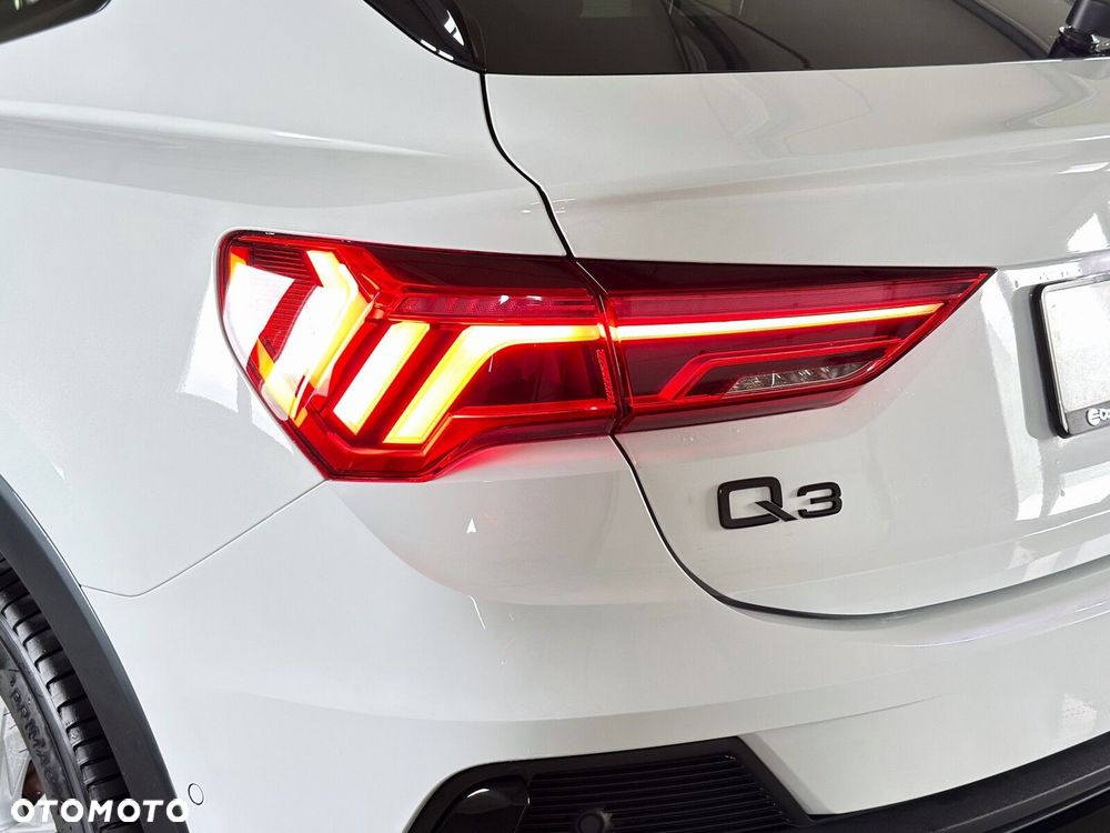 Audi Q3 Sportback - 31
