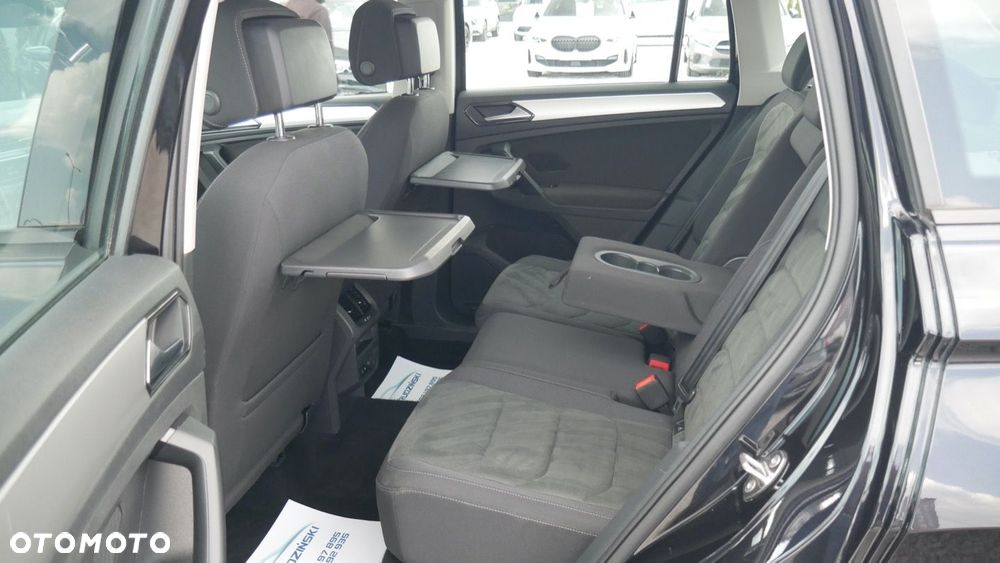 Volkswagen Tiguan - 14