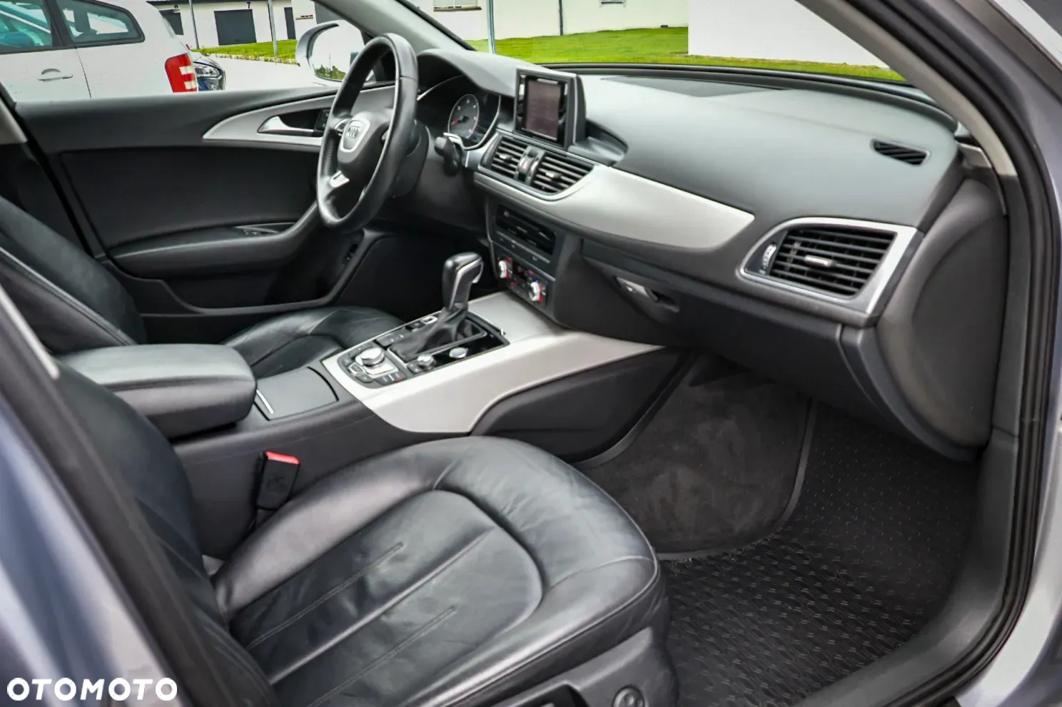Audi A6 Avant 2.0 TDI Ultra S tronic - 22