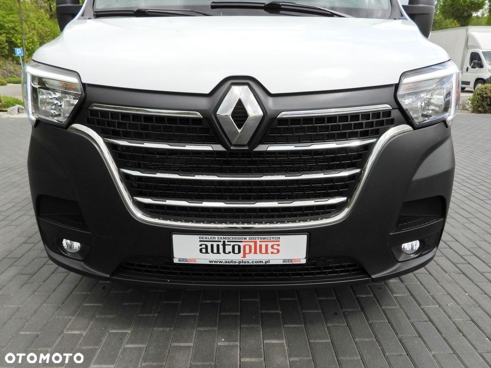 Renault MASTER BRYGADÓWKA 7 MIEJSC TEMPOMAT LEDY KLIMATYZACJA  165KM - 17
