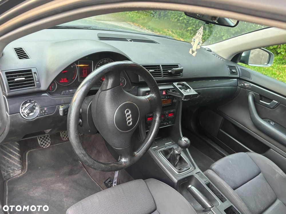 Audi A4 Avant 1.8T - 7