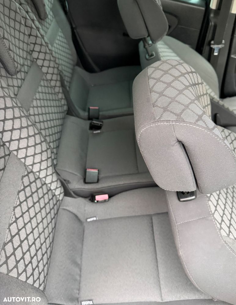 Renault Scenic - 17