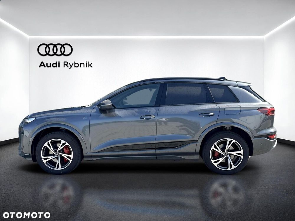 Audi Q6 e-tron - 3