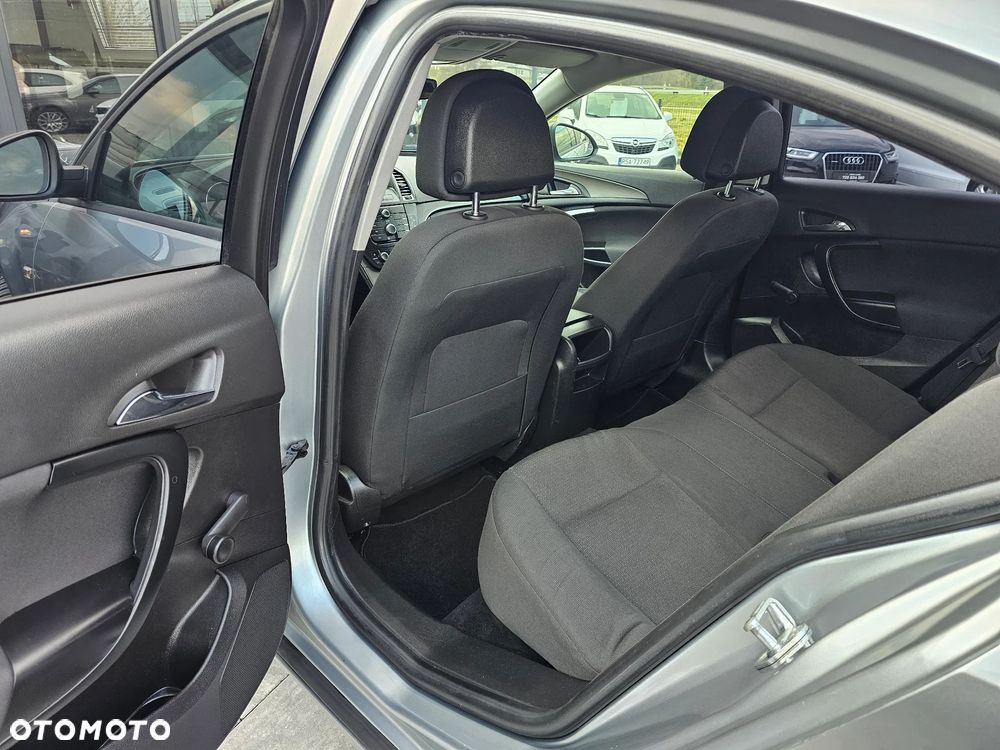 Opel Insignia 1.6 Edition - 9