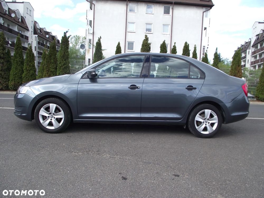 Skoda RAPID 1.2 TSI Ambition - 12