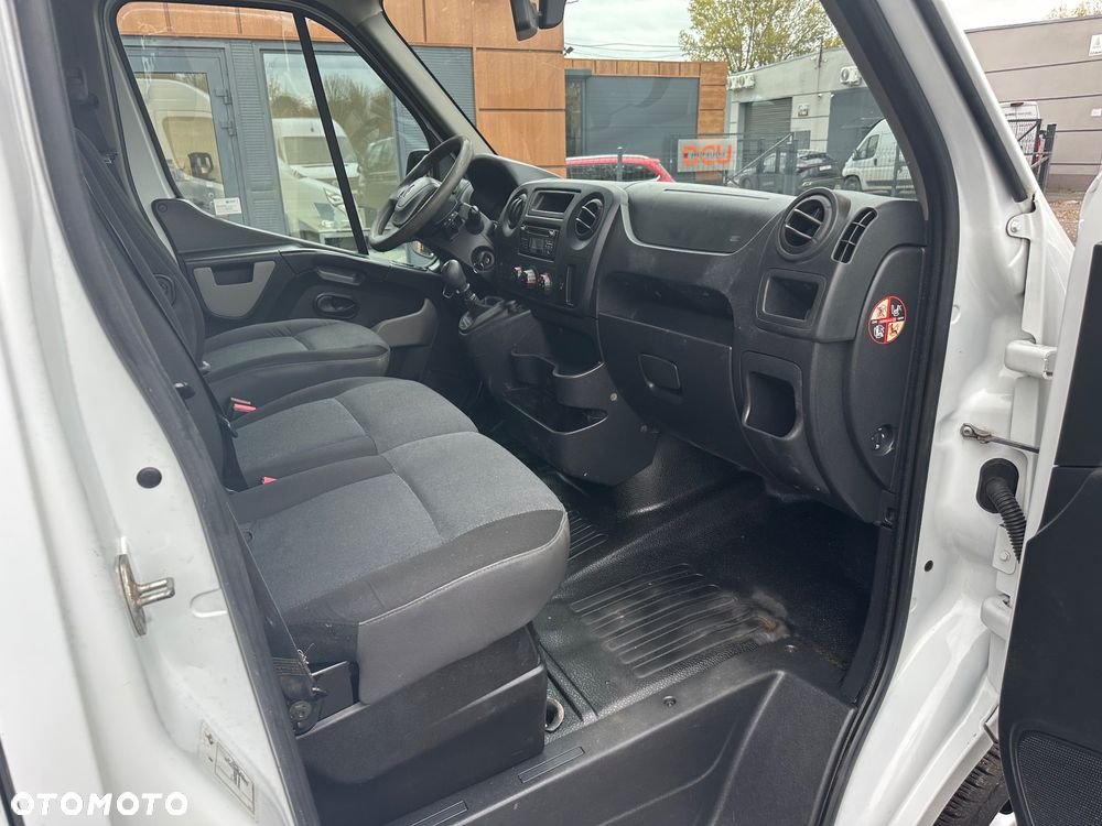 Renault Master 2.3 130ps 2017/18 L3H2 klima hak 2500kg - 13