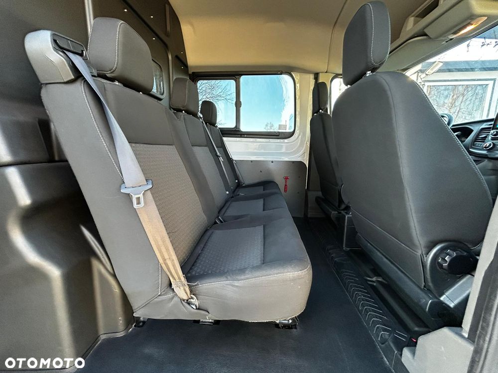 Ford Transit - 21