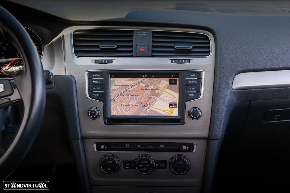 VW Golf Variant 1.6 TDi Confortline - 21