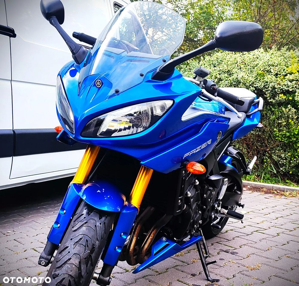 Yamaha FZ8 - 5