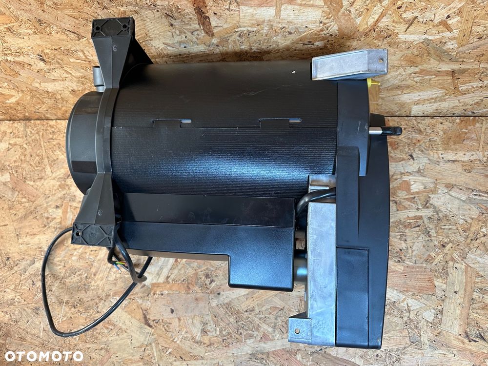 CAMPER KAMPER OGRZEWANIE TRUMA COMBI 6 E LPG GAZ - 17